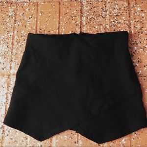 XS Black Envelope Mini Skirt